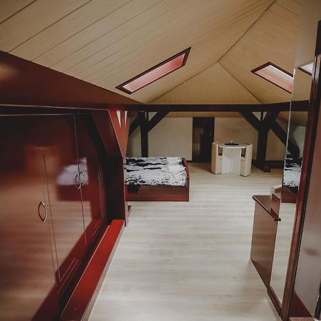 Cherry Apartmani Горни-Милановац Экстерьер фото